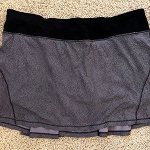 Lululemon Circuit Breaker Skirt Size 12 Tall